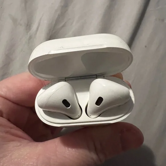🔥APPLE🔥 AirPods in ear earbuds